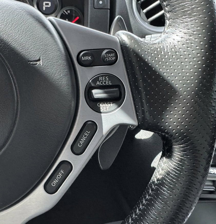 Used 2009 Nissan GT-R Premium AWD/4WD image 19
