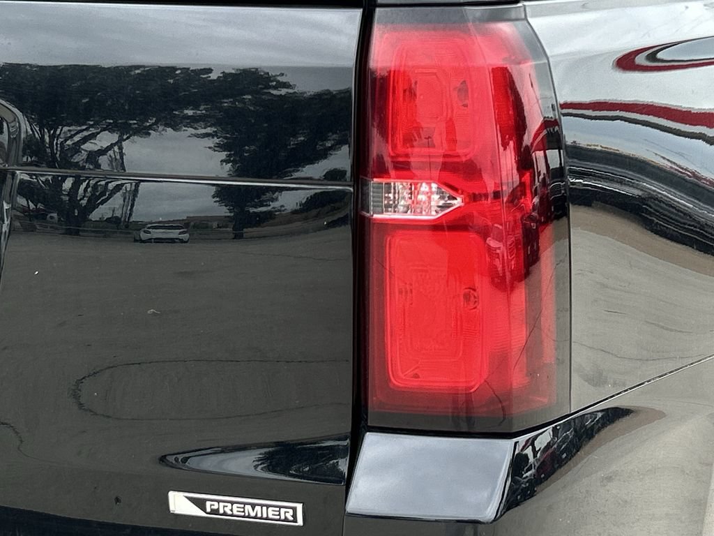 Used 2018 Chevrolet Tahoe Premier RWD image 8