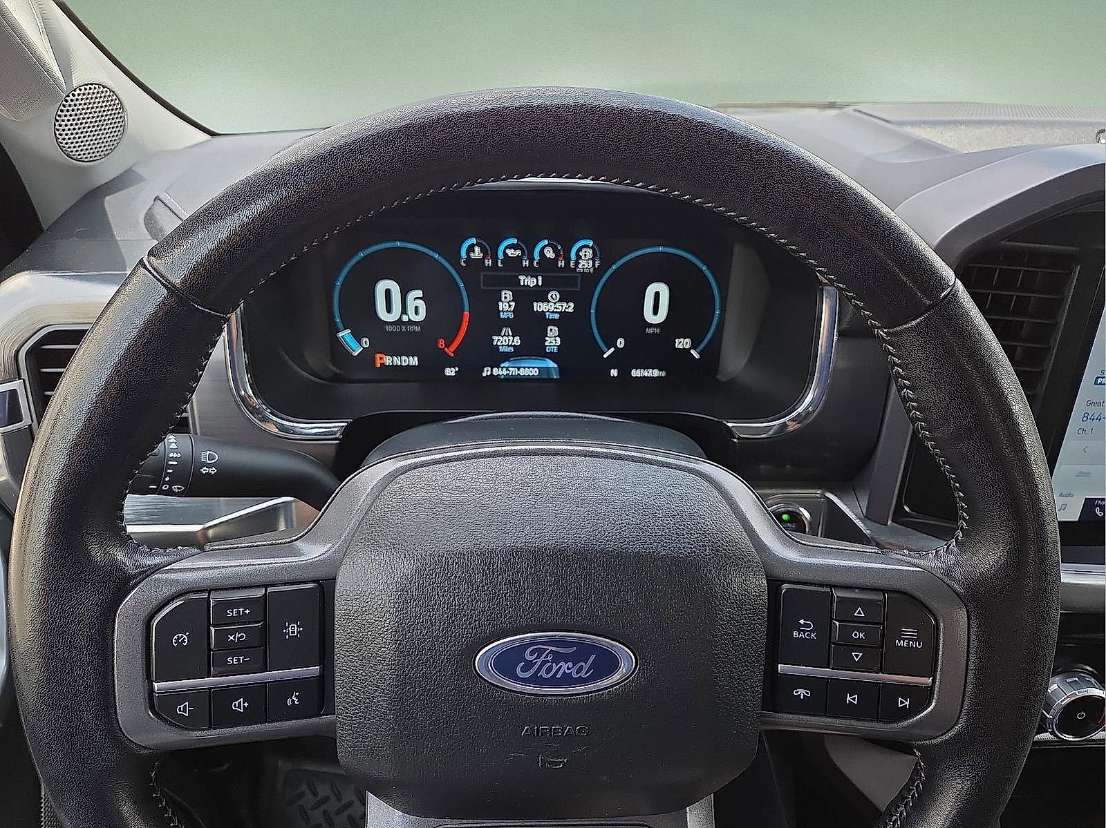 Used 2023 Ford F150 Lariat AWD/4WD image 24