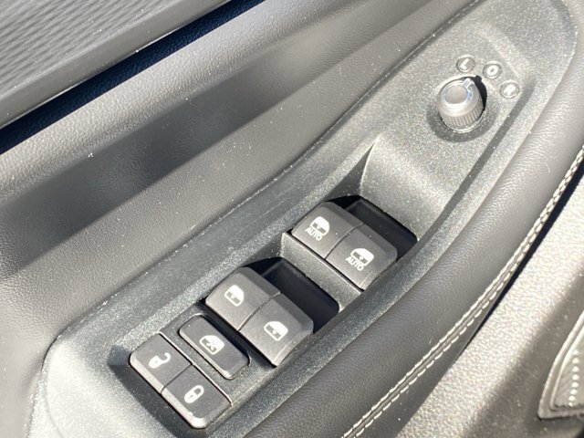 Certified 2023 Jeep Grand Cherokee Altitude image 22