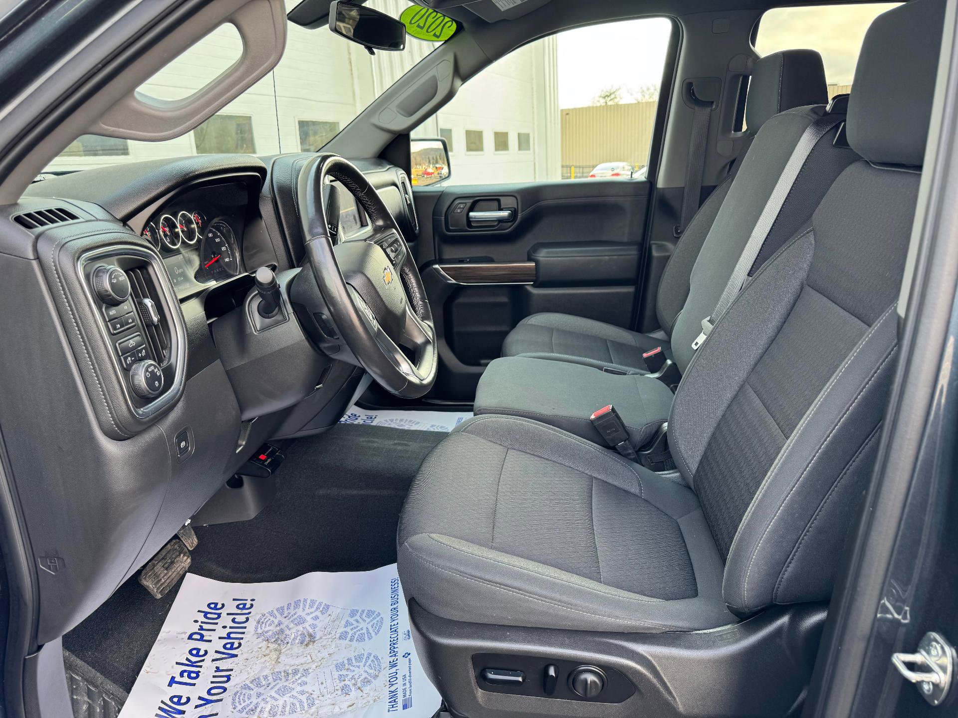 Used 2020 Chevrolet Silverado 1500 LT w/ All-Star Edition image 22