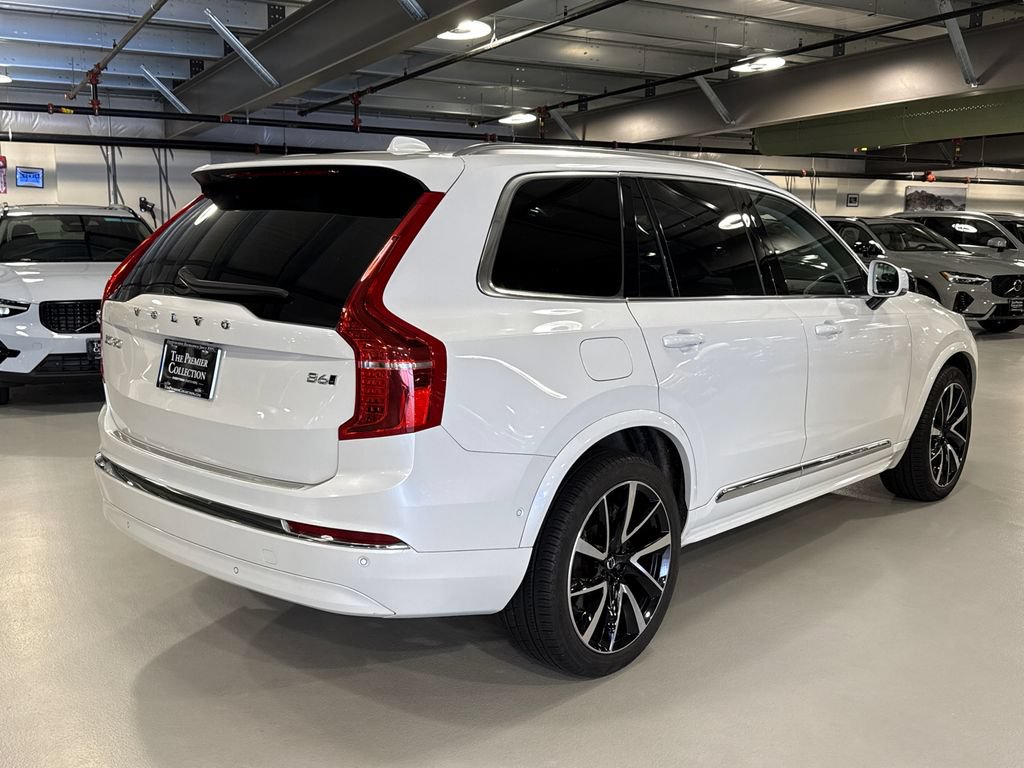 Certified 2024 Volvo XC90 B6 Ultimate w/ Lounge Package AWD/4WD image 2