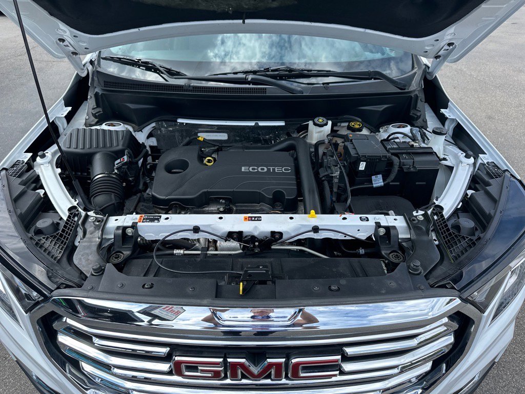 Used 2022 GMC Terrain SLT image 16