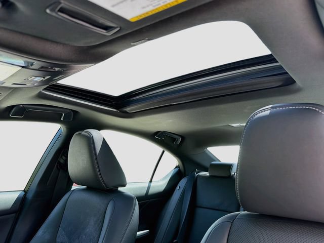 Used 2025 Lexus IS 350 F Sport w/ Accessory Package RWD image 25