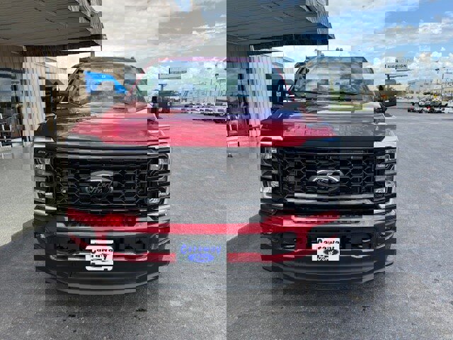 New 2026 Ford F350 Lariat image 4