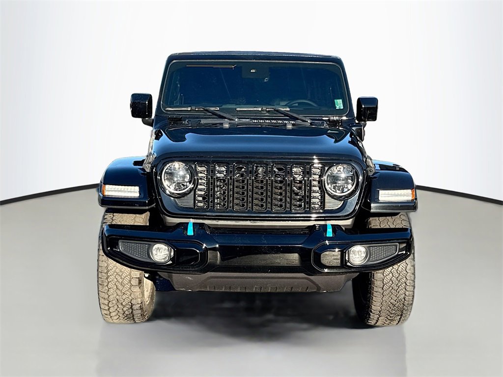 Used 2024 Jeep Wrangler High Altitude image 2