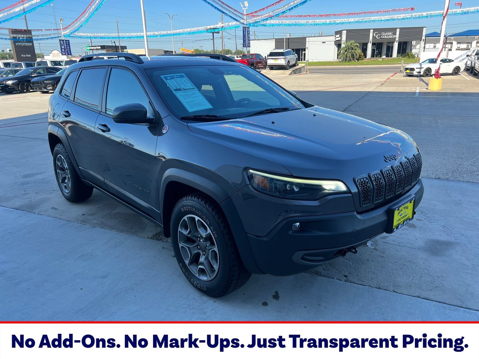 Used 2020 Jeep Cherokee Trailhawk AWD/4WD image 1