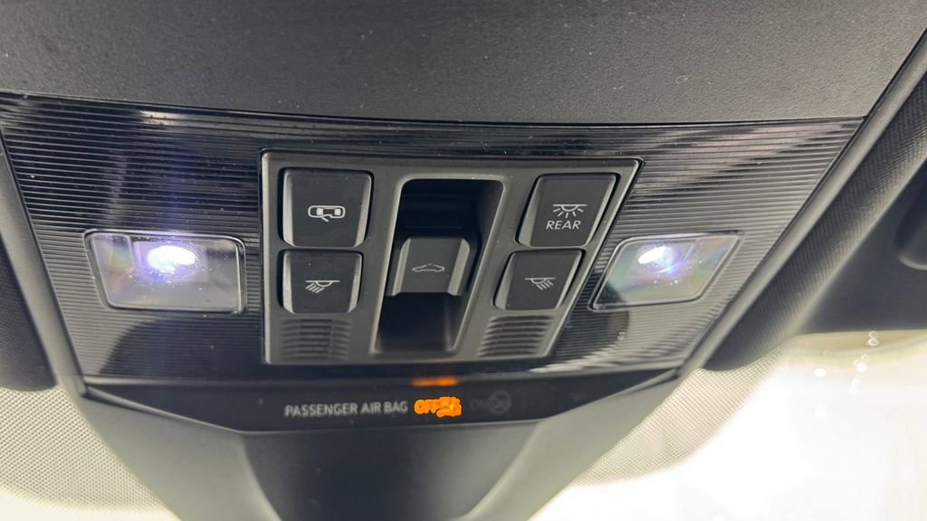 Used 2023 Volkswagen Arteon SEL Premium image 32