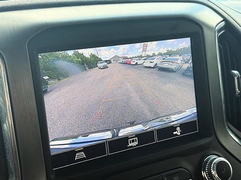 Used 2021 GMC Sierra 1500 Denali w/ Driver Alert Package II AWD/4WD image 28