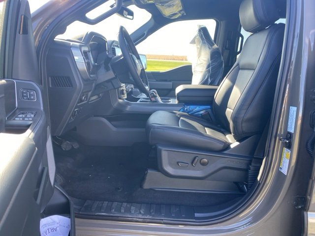 New 2025 Ford F150 Lariat w/ Equipment Group 501A Mid image 4