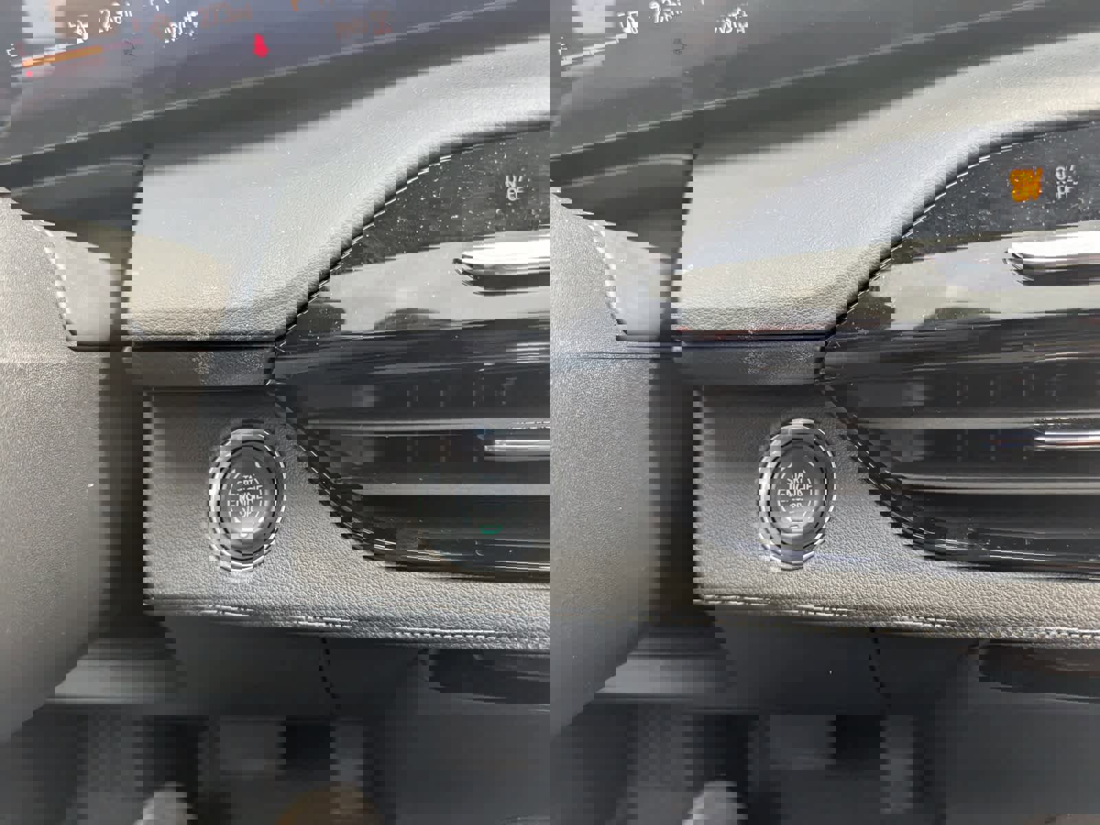 Certified 2025 Buick Enclave Avenir w/ Super Cruise Package AWD/4WD image 22