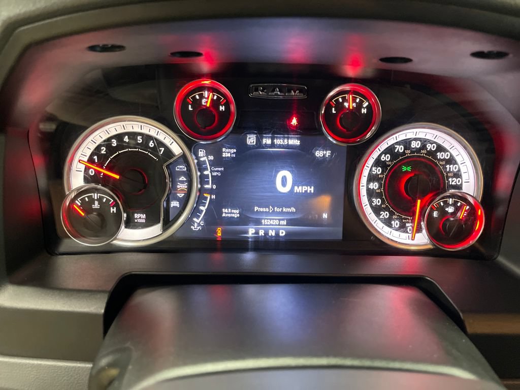 Used 2017 RAM 1500 Classic SLT w/ Luxury Group AWD/4WD image 22