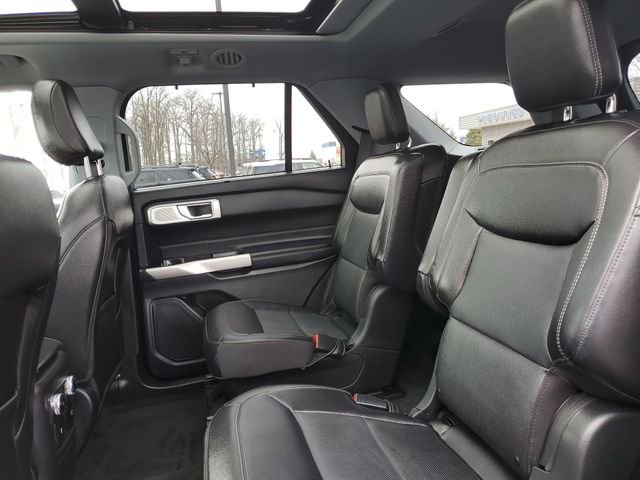 Certified 2023 Ford Explorer Limited w/ Limited Technology Package image 37