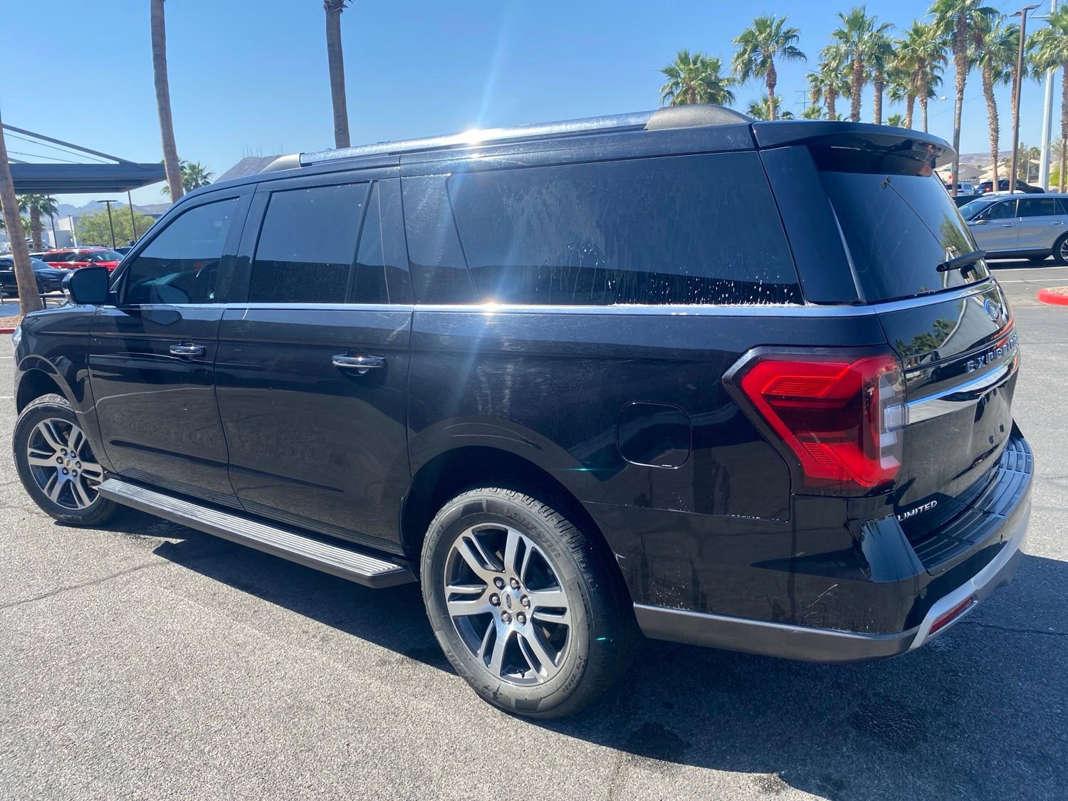 Used 2024 Ford Expedition Max Limited AWD/4WD image 7