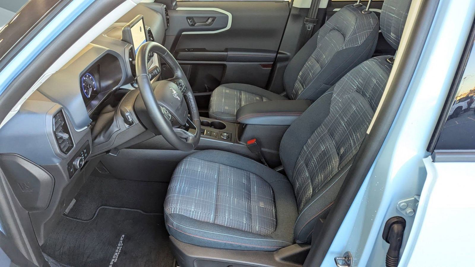 Used 2023 Ford Bronco Sport Heritage w/ Heritage Convenience Package image 4