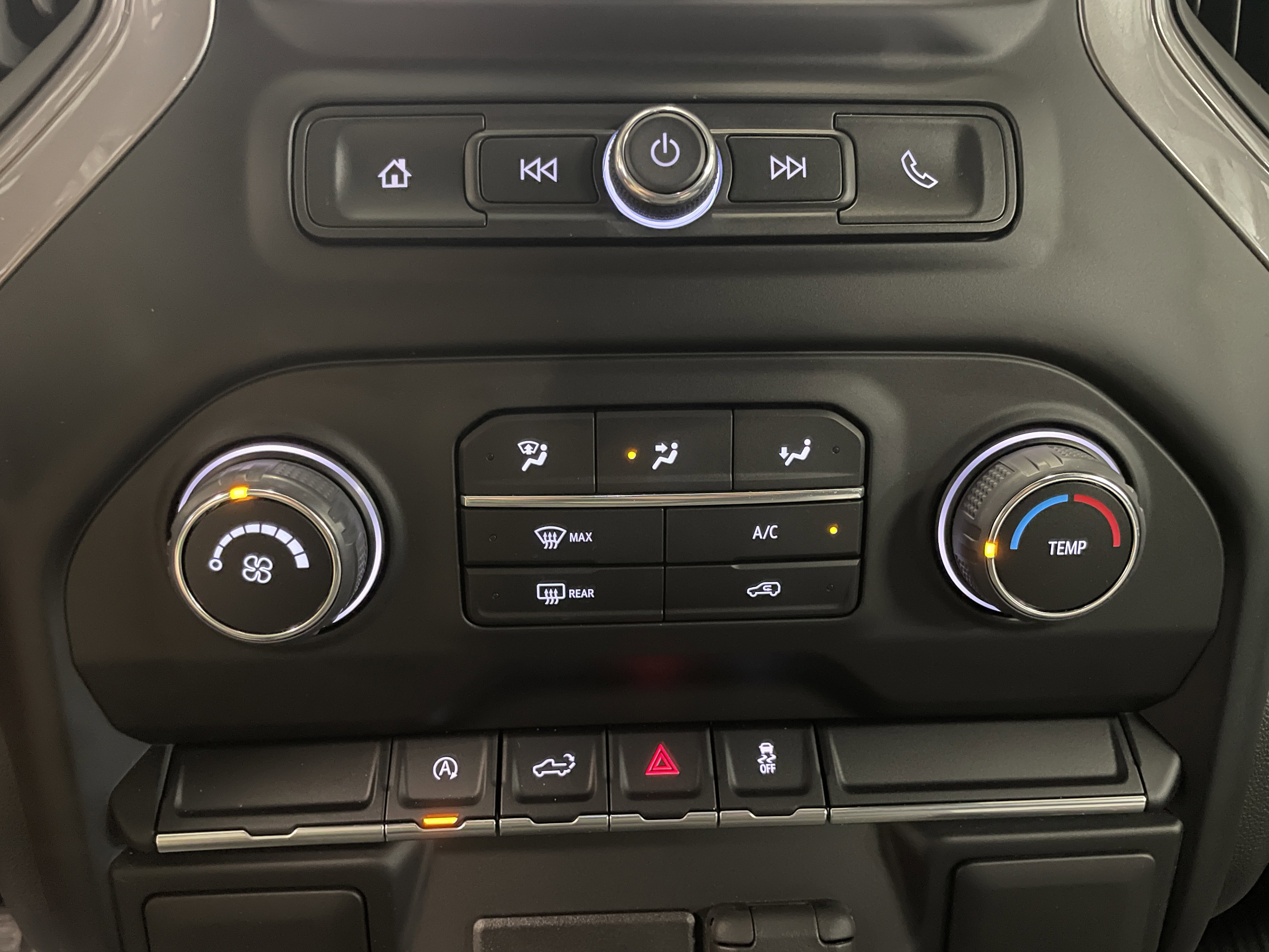 Used 2022 Chevrolet Silverado 1500 Custom w/ LPO, Blackout Package image 12