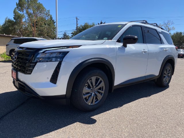 New 2026 Nissan Pathfinder SV AWD/4WD image 1