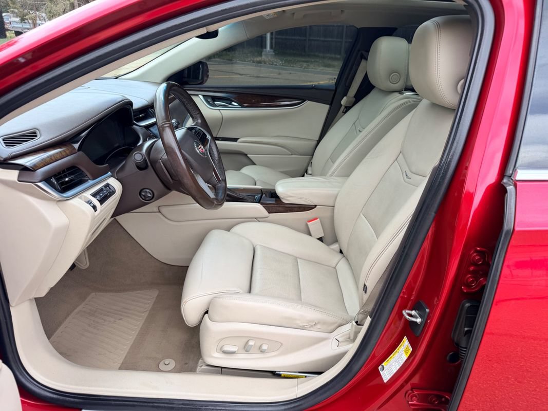 Used 2013 Cadillac XTS Premium AWD/4WD image 10