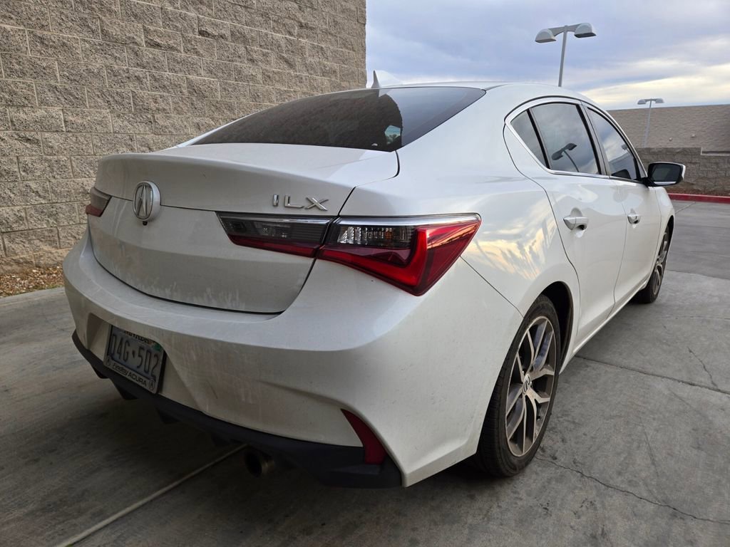 Used 2020 Acura ILX w/ Premium Package image 4