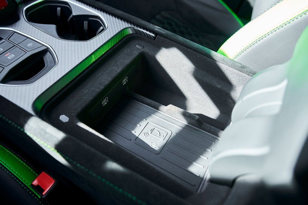 Used 2024 Lamborghini Urus Performante image 76