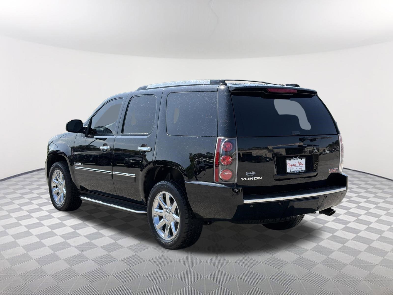 Used 2014 GMC Yukon Denali image 8