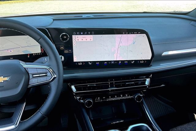 New 2027 Chevrolet Traverse LT w/ Driver Confidence Package FWD image 7