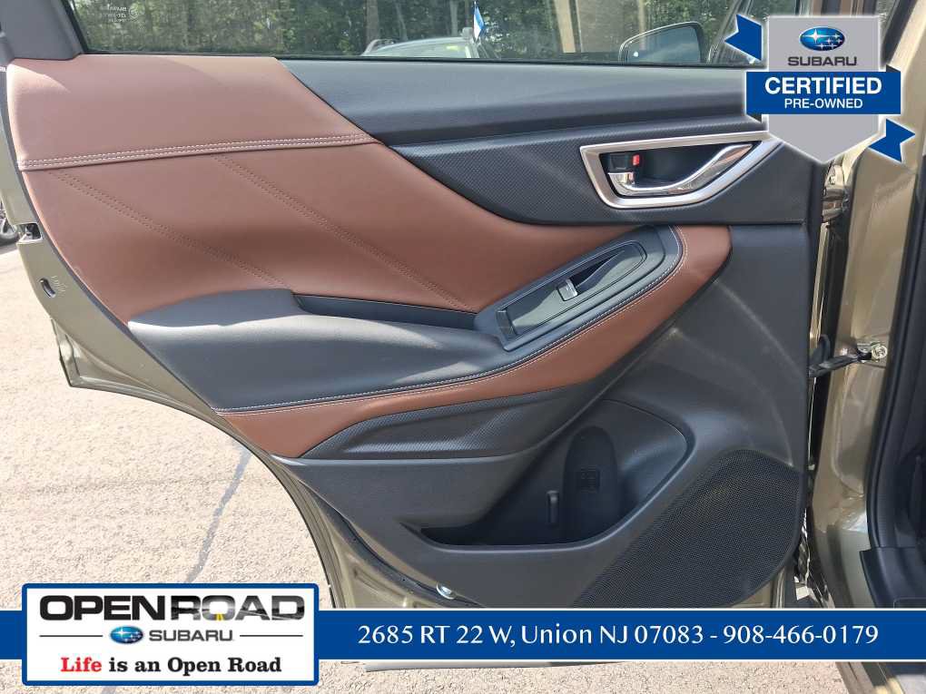 Used 2023 Subaru Forester Touring AWD/4WD image 25