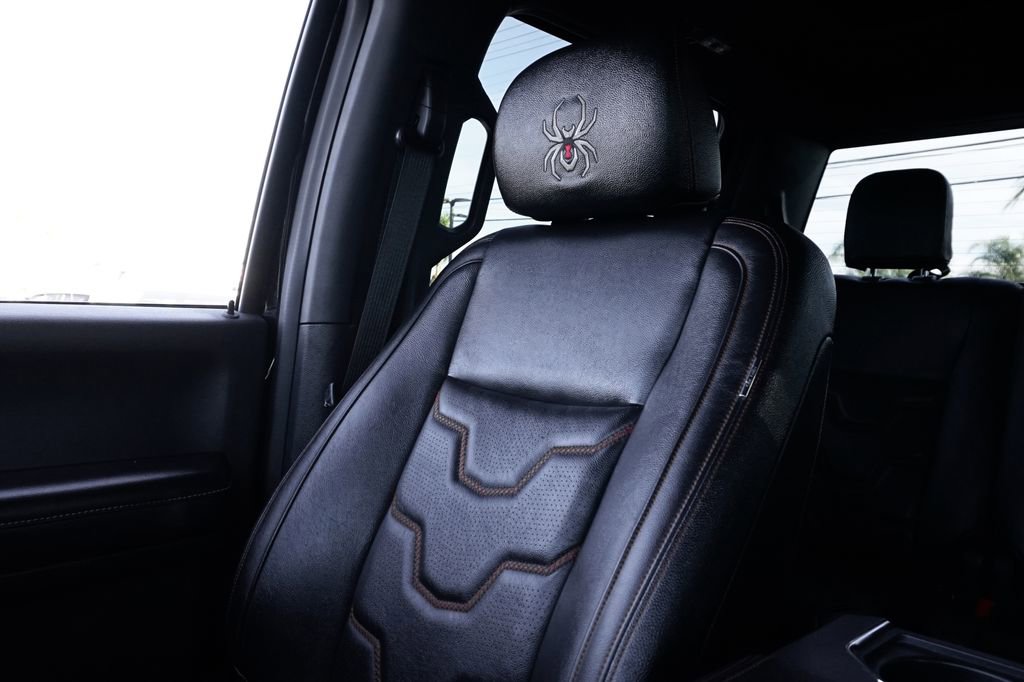 Used 2022 Ford F250 Lariat w/ Black Appearance Package AWD/4WD image 46