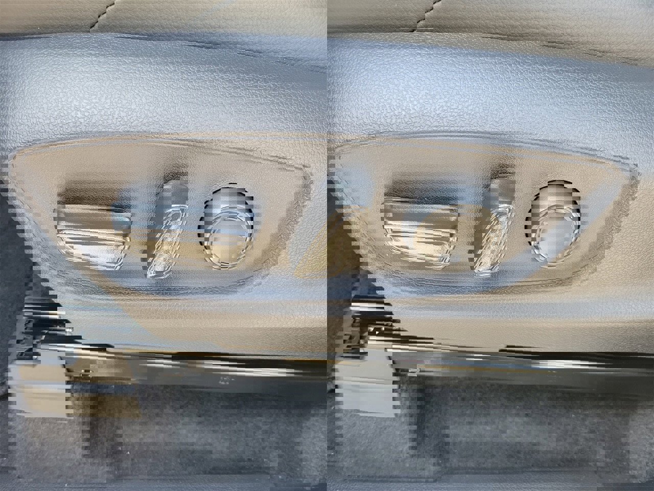 New 2025 Toyota Tacoma TRD Off-Road image 16