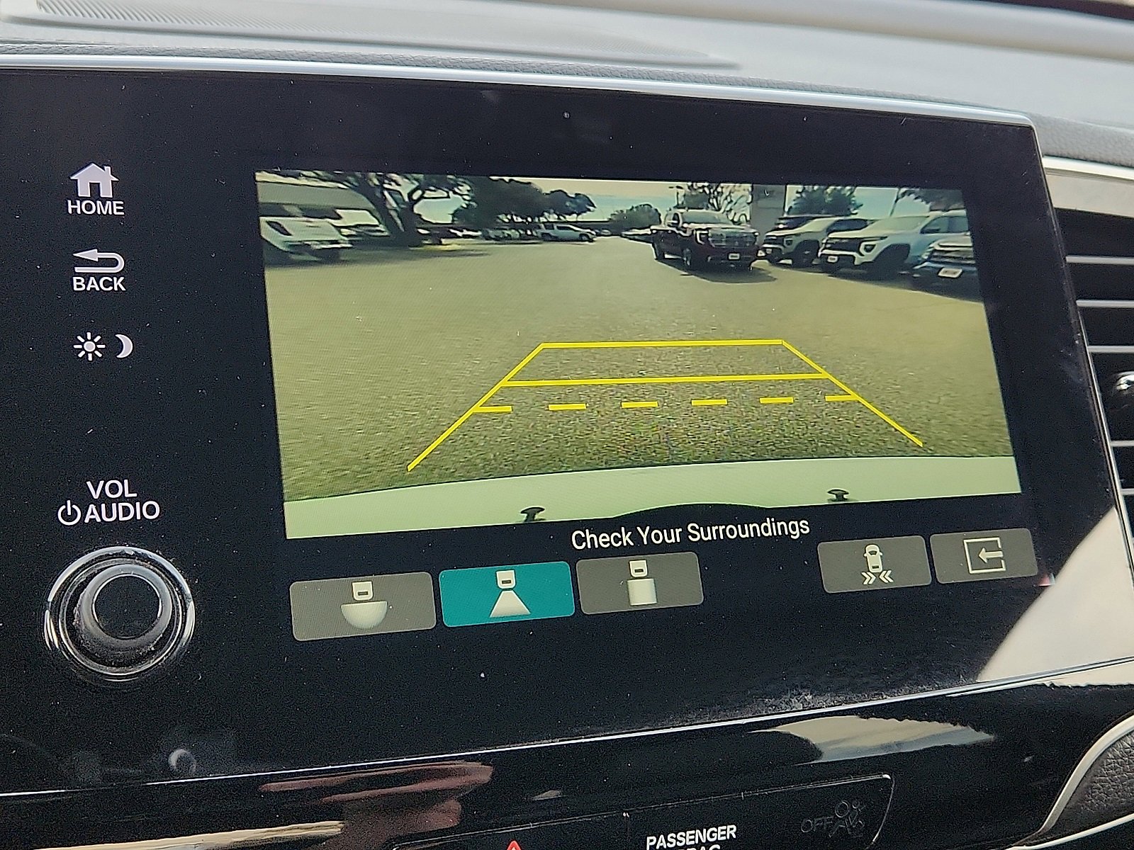 Used 2020 Honda Passport Touring image 19