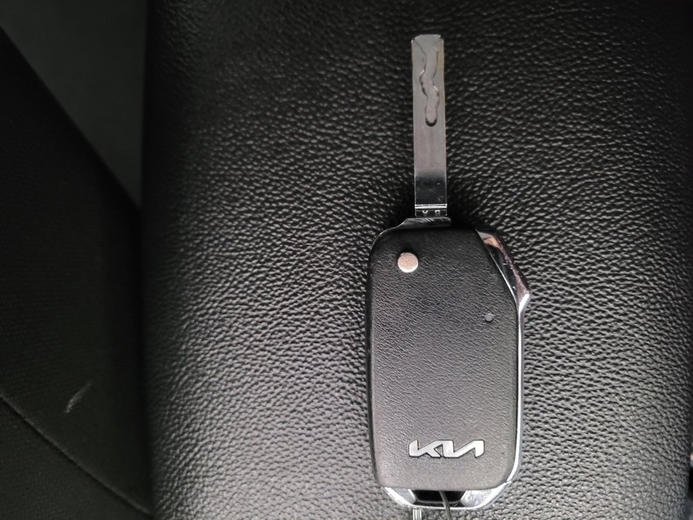 Used 2024 Kia Forte LXS w/ LXS Technology Package FWD image 32