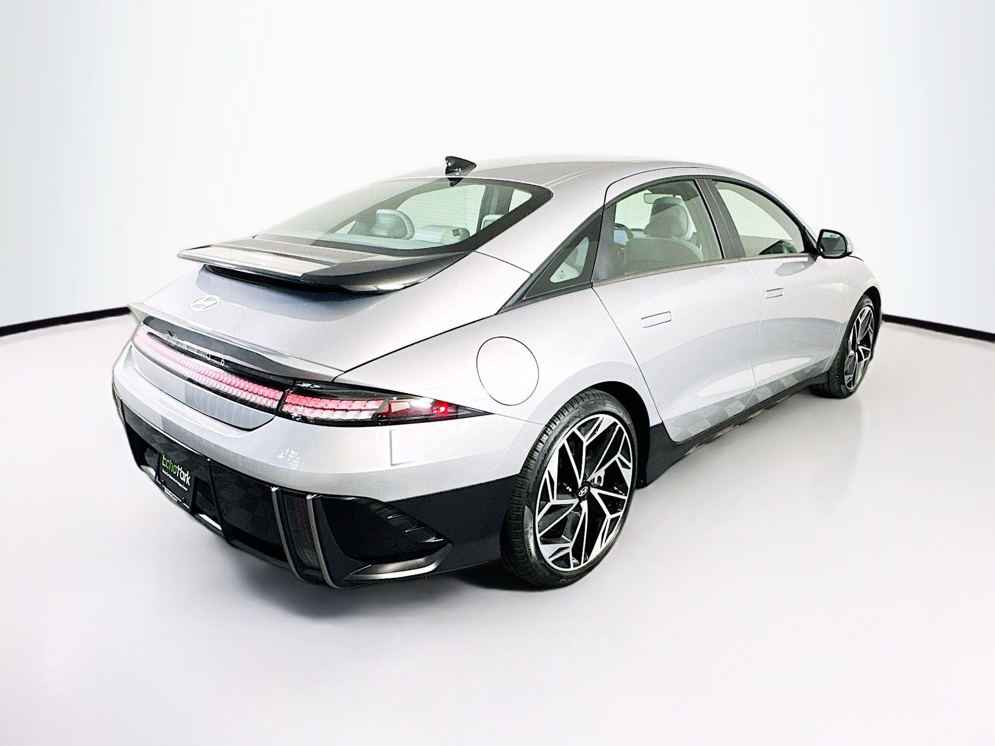 Used 2024 Hyundai Ioniq 6 SEL RWD image 9
