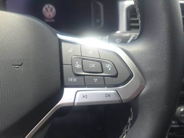 Used 2023 Volkswagen Atlas Cross Sport SE w/ Black Wheel Package AWD/4WD image 31