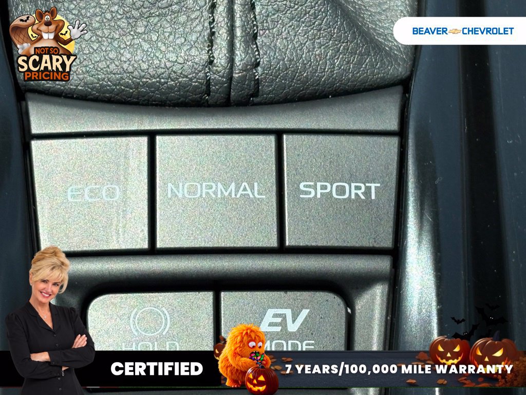 Used 2025 Toyota Camry LE FWD image 21