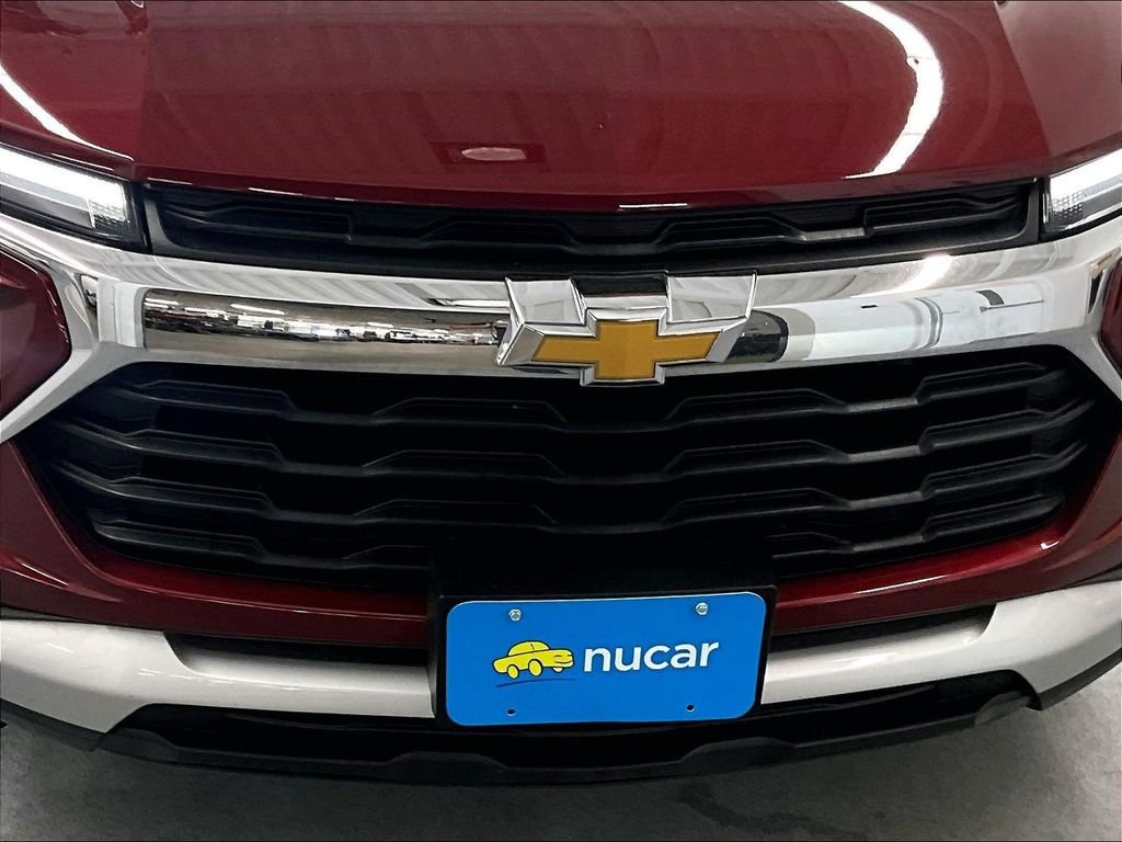 Used 2025 Chevrolet TrailBlazer LT AWD/4WD image 29