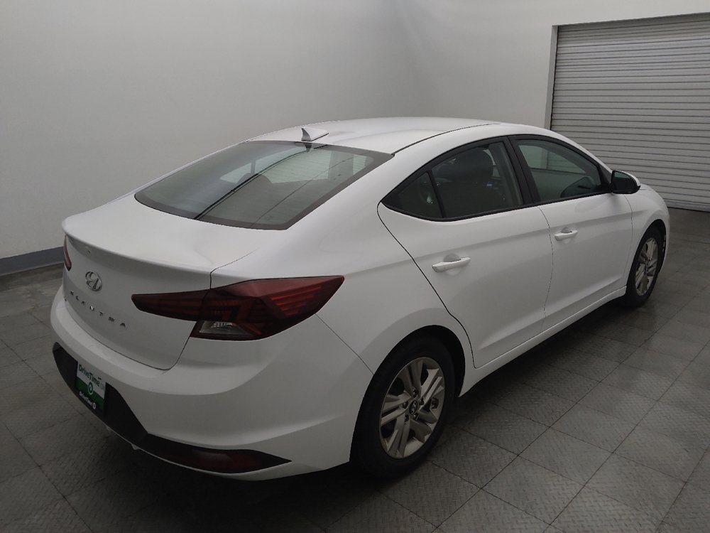 Used 2019 Hyundai Elantra SEL w/ Cargo Package FWD image 9