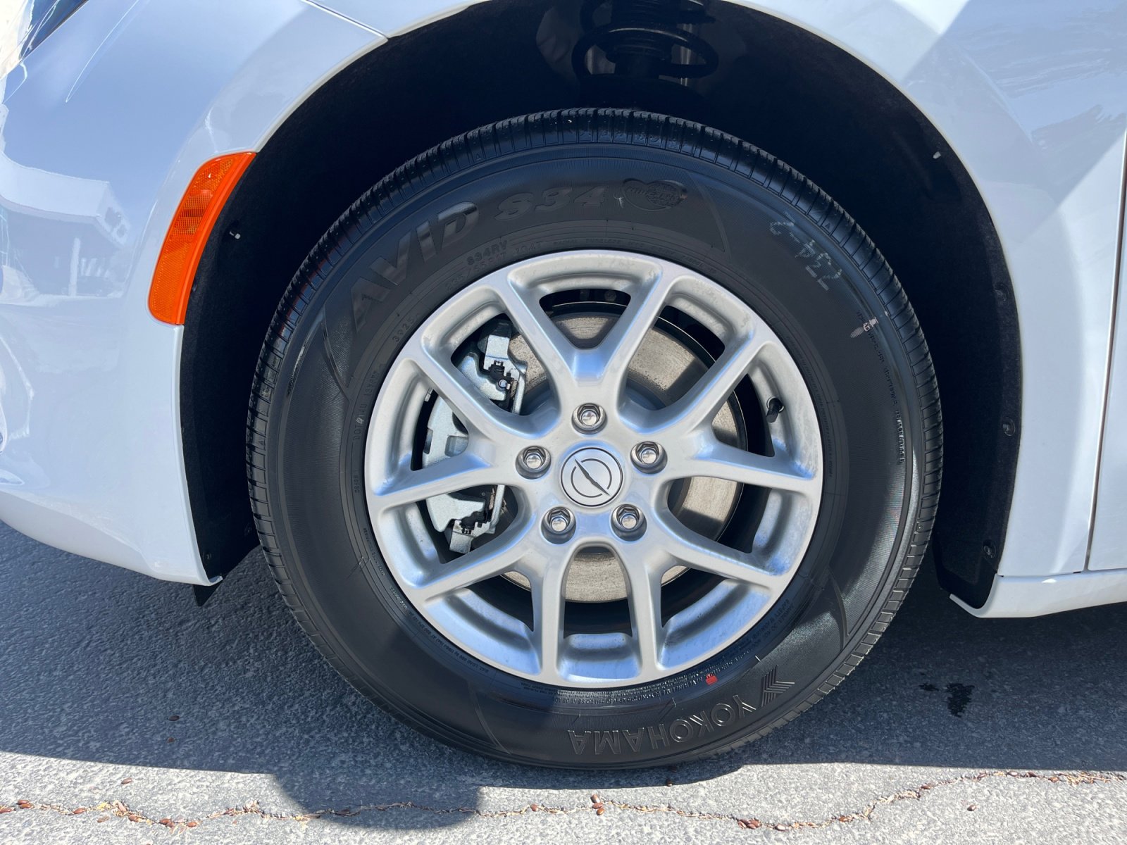 New 2026 Chrysler Voyager LX image 10