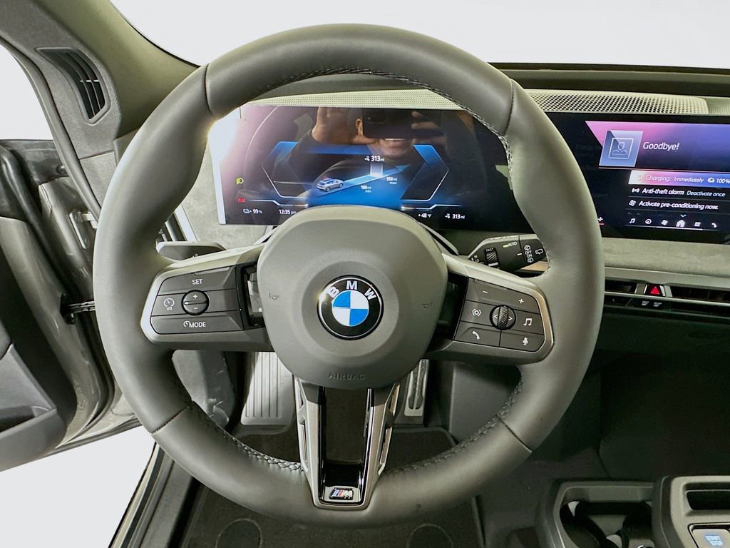 New 2026 BMW iX xDrive45 w/ M Sport Package image 10