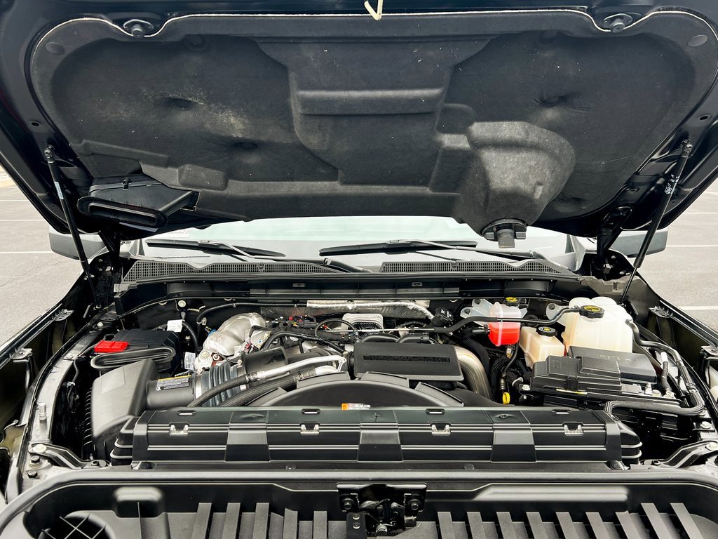 Used 2024 GMC Sierra 3500 Denali Ultimate image 18