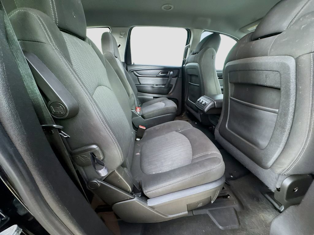 Used 2016 Chevrolet Traverse LT FWD image 32