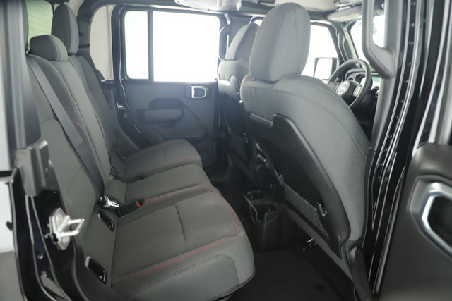 New 2026 Jeep Gladiator Rubicon w/ Technology Group image 24