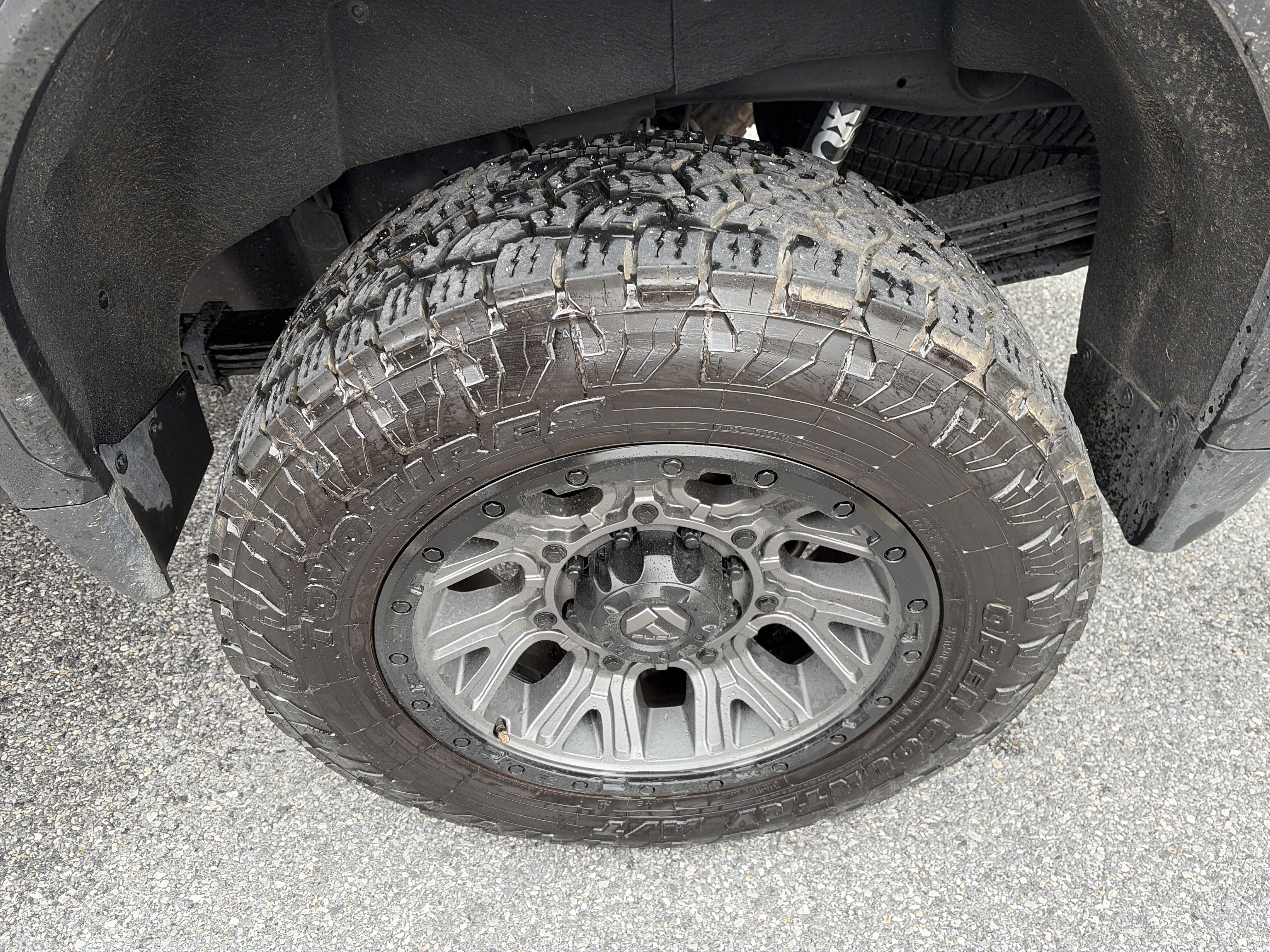 Used 2024 GMC Sierra 2500 AT4 w/ AT4 Premium Plus Package image 17