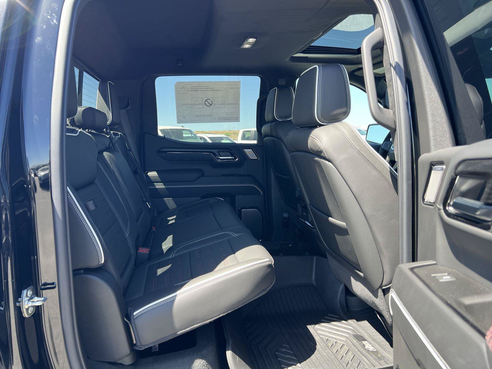 New 2026 GMC Sierra 1500 AT4X w/ AT4X AEV Edition AWD/4WD image 31