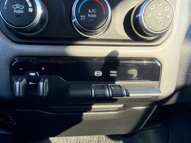 Used 2019 RAM 2500 Big Horn AWD/4WD image 13