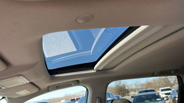 Used 2024 Honda CR-V EX image 11