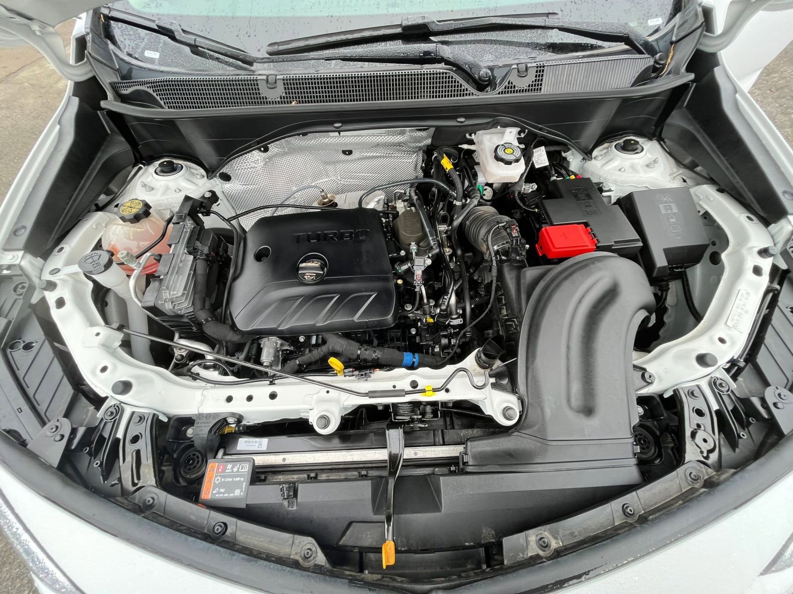 Used 2025 Buick Encore GX Preferred image 30