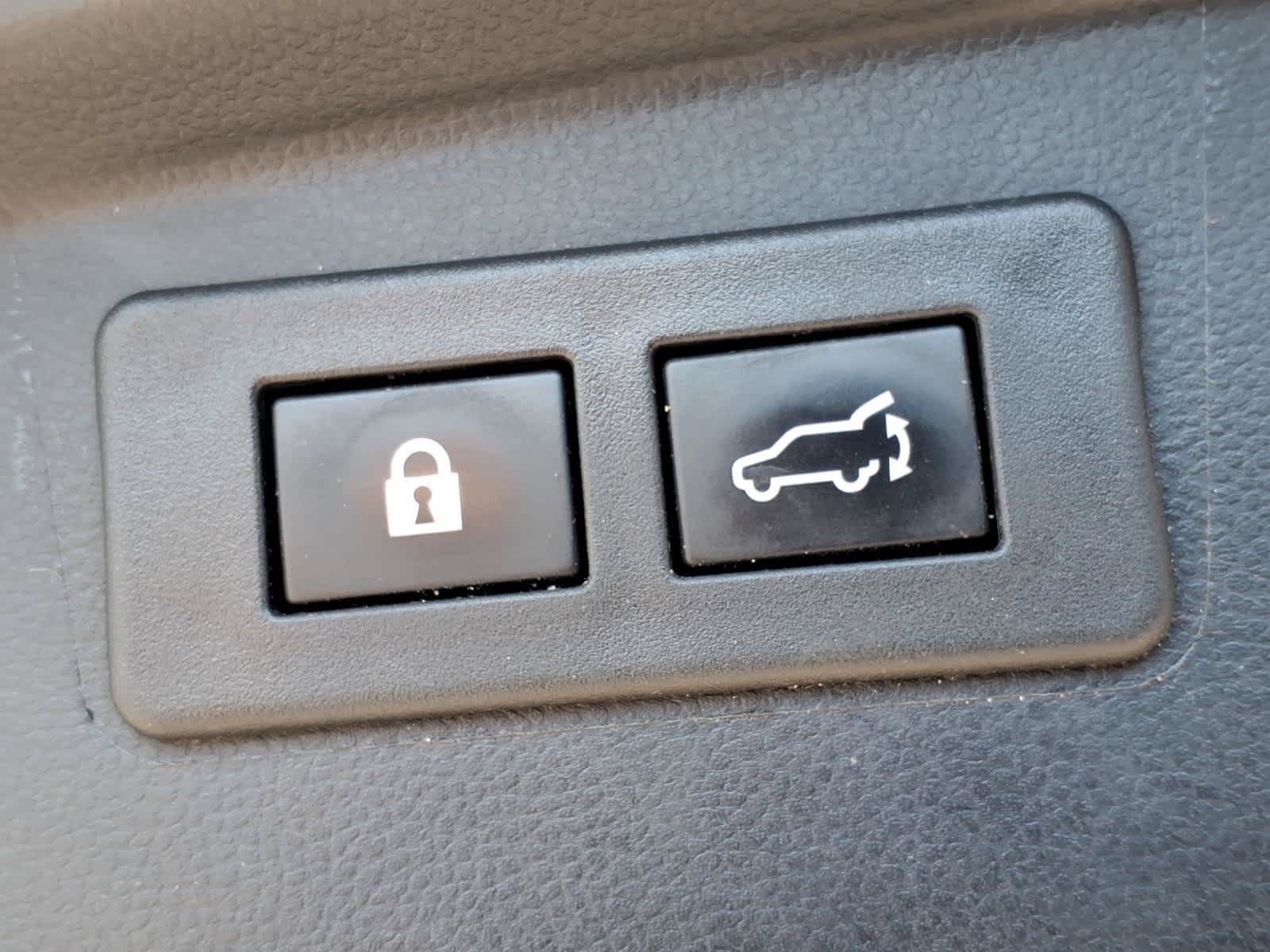 Used 2022 Subaru Outback Limited AWD/4WD image 17