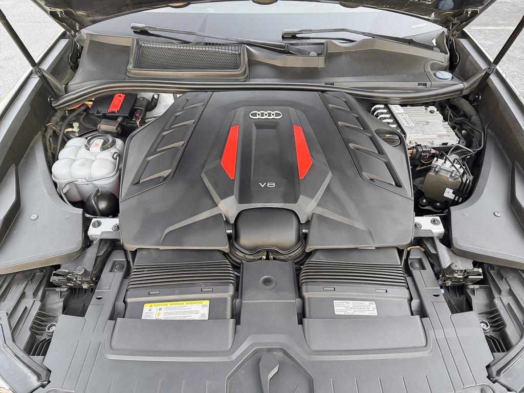 Used 2020 Audi SQ8 Prestige w/ Prestige Package AWD/4WD image 31