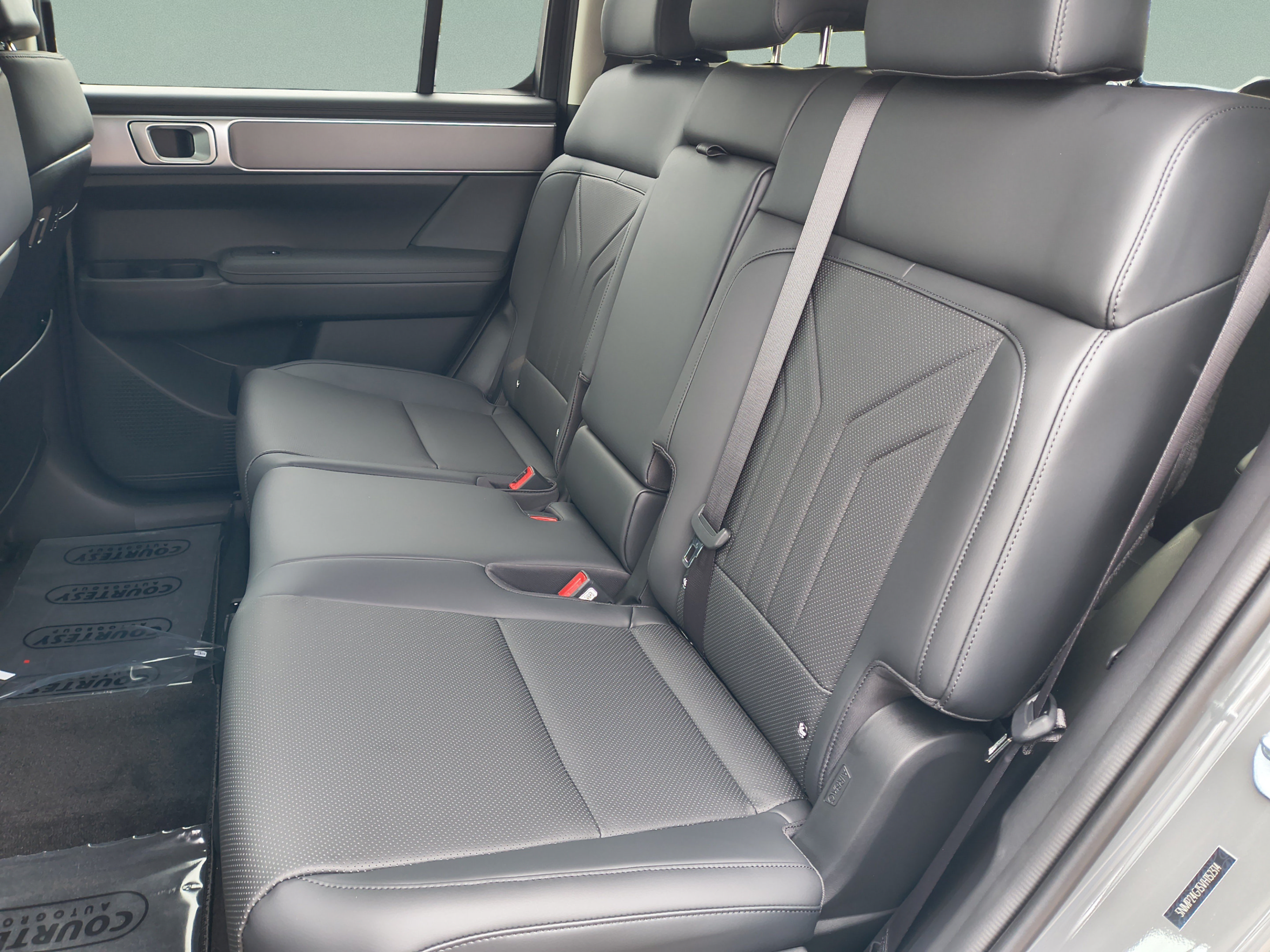 New 2027 Hyundai Santa Fe SEL FWD image 19