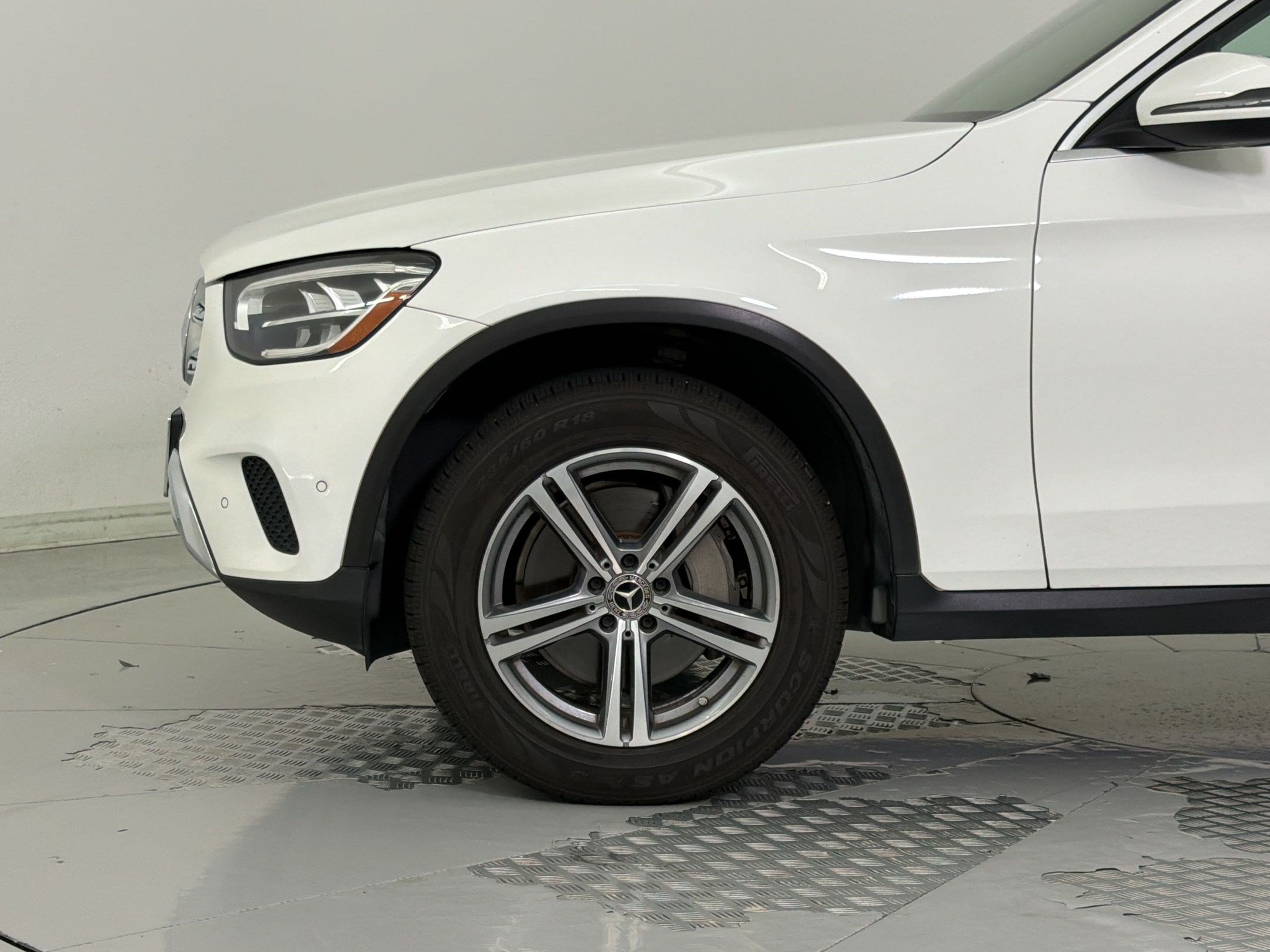 Used 2021 Mercedes-Benz GLC 300 image 13